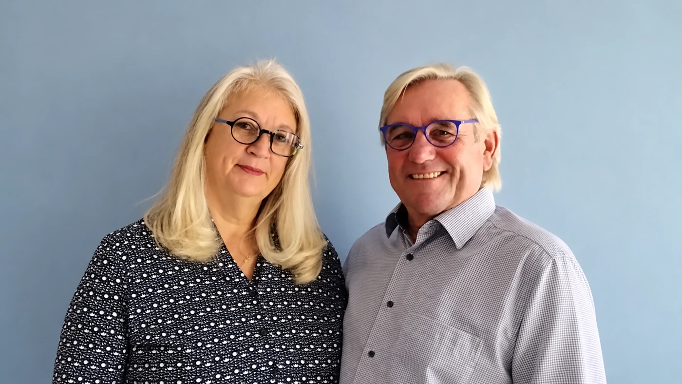 Karin Steinberg und Dr. Rolf Weber, Verkäufer der Haus Einetal GmbH